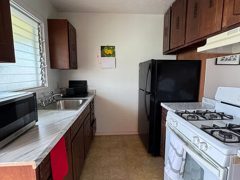 24 Pukihae St #221 — Photo 3