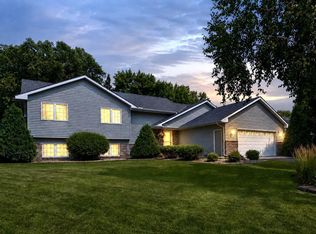 16148 Logarto Ln, Lakeville, MN 55044