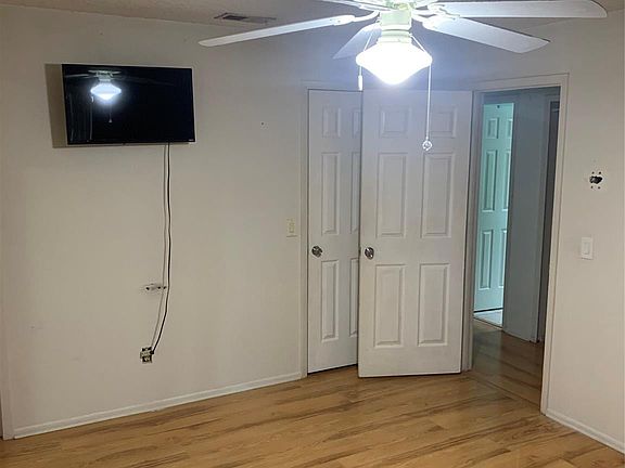 5th image of 4650 Lighthouse Circle #130