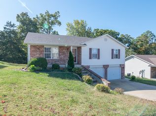 3729 Buckingham Park, Jefferson City, MO 65109