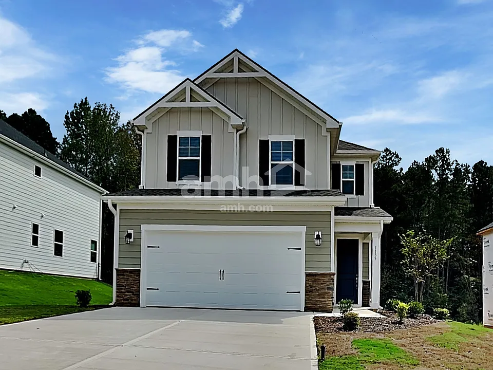 1135 Livengood Way