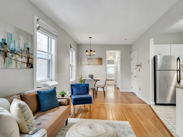 79 Revere St APT 4, Boston, MA 02114