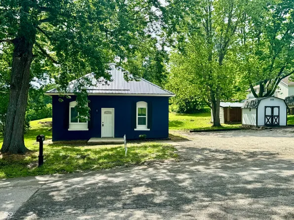 400 Dewey St, Veedersburg, IN 47987