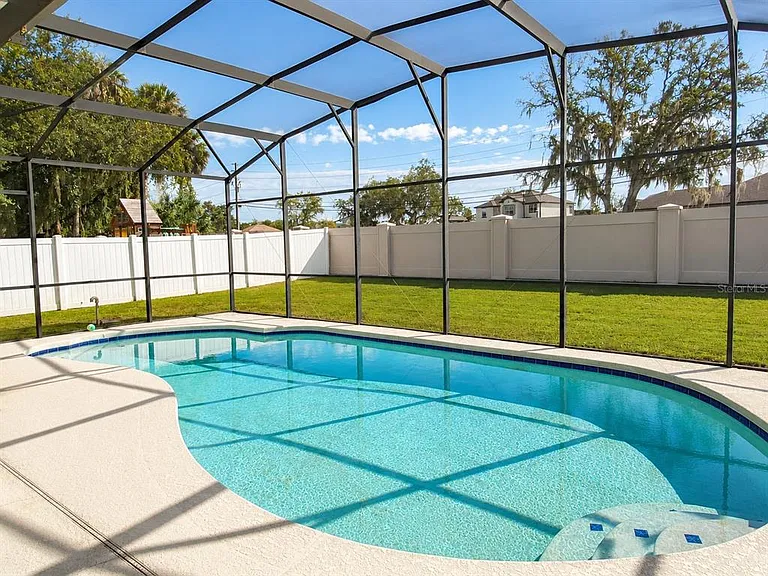 1460 Equinox Cir — Photo 18