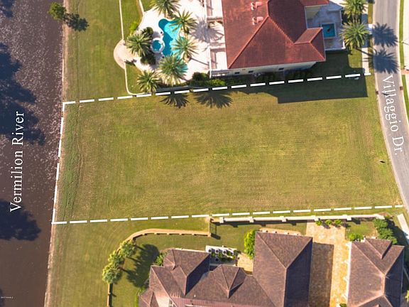 3rd image of 107 Villaggio Dr