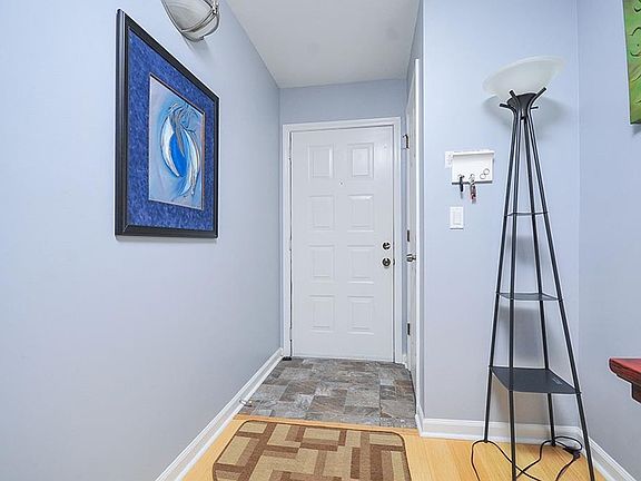 5th image of 4000 Woodridge Way #4000