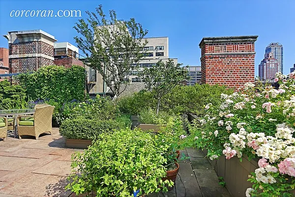 Sold by Corcoran | media 20