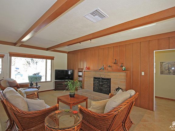 2nd image of 45654 Verba Santa Dr