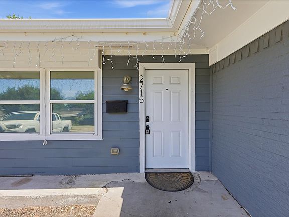 4th image of 2715 Cary Dr