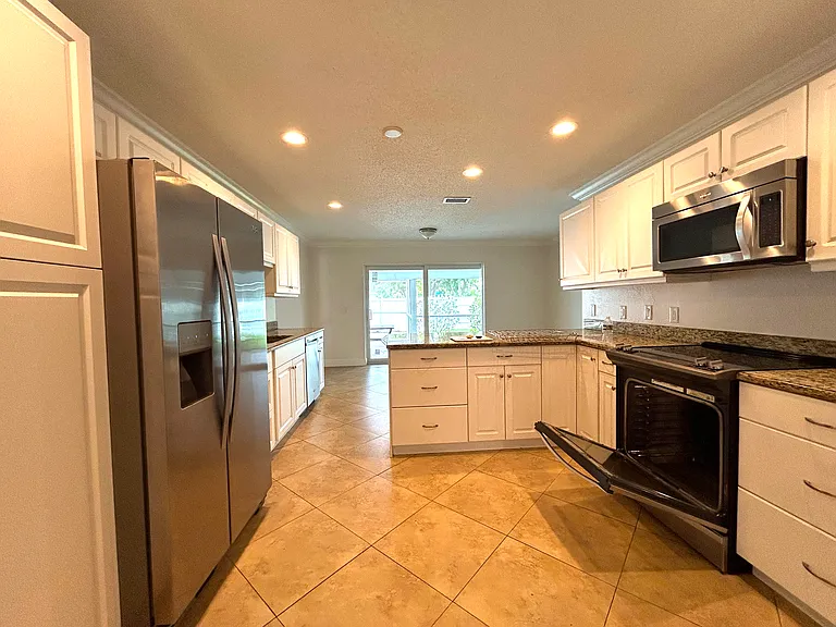 2509 SE 26th Ave — Photo 10