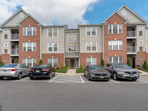 19 Brook Farm Ct Unit M, Perry Hall, MD 21128