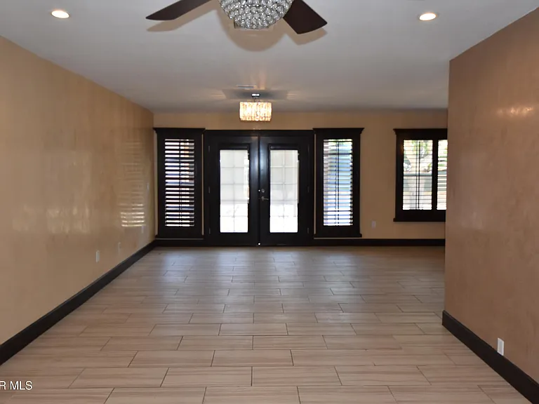 10800 Saigon Dr — Photo 4