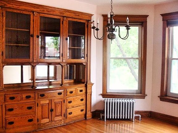 3rd image of 3120 N Elston Ave #2
