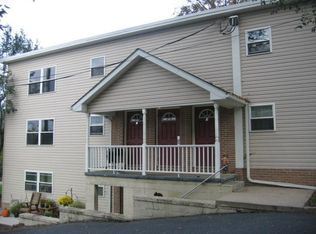 543 E Main St APT 5, Ephrata, PA 17522