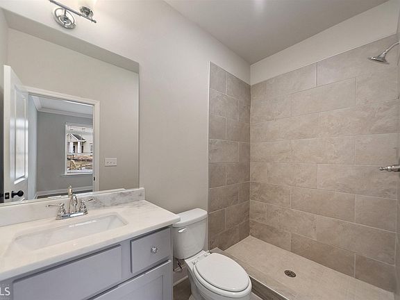 3rd image of 1200 Stone Castle Cir SE