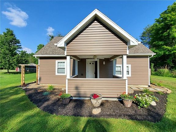 2nd image of 14212 Primrose Dr
