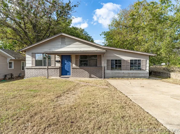 505 W 8th Ave, Bristow, OK 74010