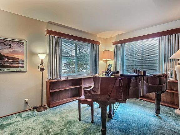 5th image of 1484 Walbrook Dr
