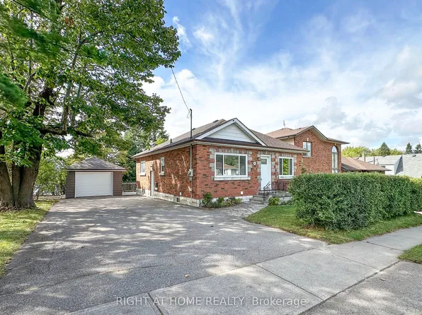 488 Cromwell Ave, Oshawa, ON L1J 4V2