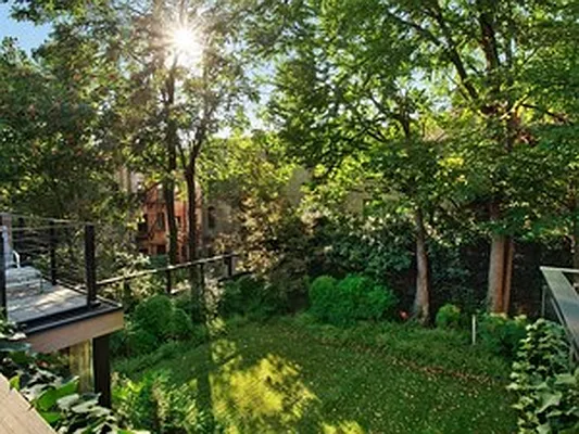 Sold by Corcoran | media 29