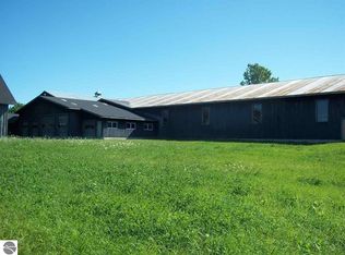 621 Esmond Rd, East Tawas, MI 48730