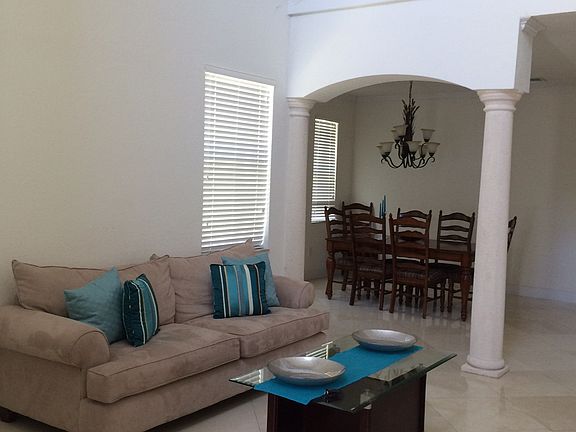 2nd image of 8125 NW 114th Pl