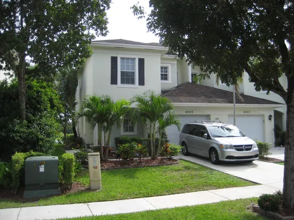 4205 EMERALD Vista, Lake Worth, FL 33461