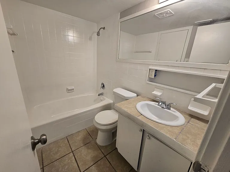 3701 Wesley Dr — Photo 58