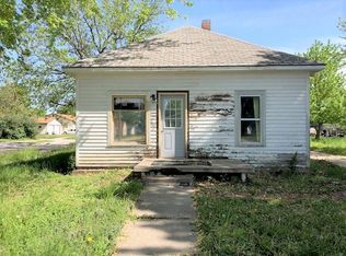 128 Miller Ave, Norfolk, NE 68701