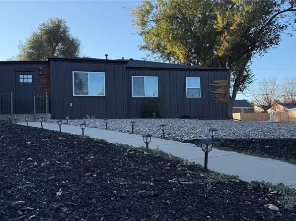 1285 Roslyn Street, Denver, CO 80220