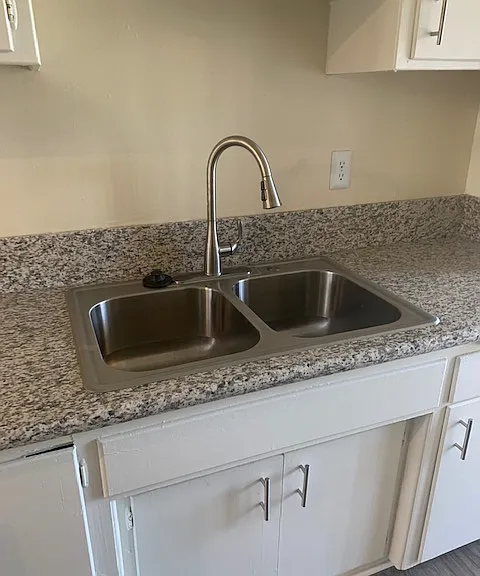 Covina Palms Apartments — Photo 52