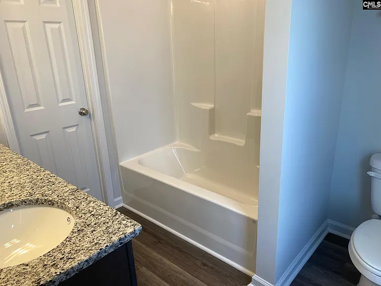 310 Woodcock Dr — Photo 7