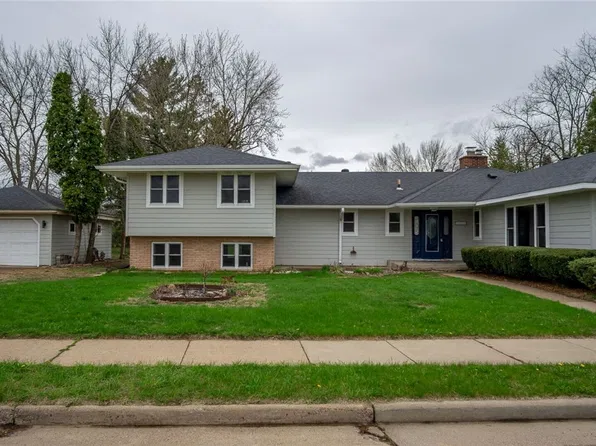 1413 E Clairemont Avenue, Eau Claire, WI 54701