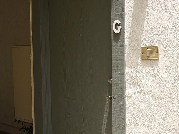 4th image of 23650 Monument Canyon Dr Unit G