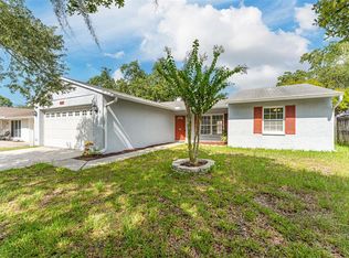 5010 Larch Ln, New Port Richey, FL 34653