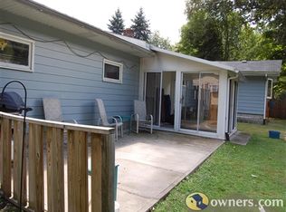 9591 Colton Rd, Windham, OH 44288