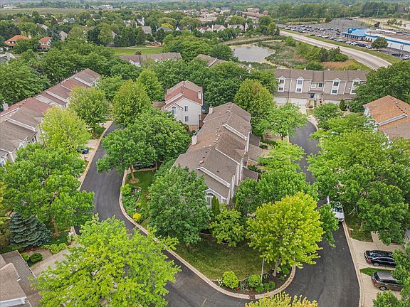 5th image of 413 Stevens Ct