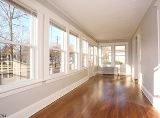 24 Brookside Ave, Allendale, NJ 07401
