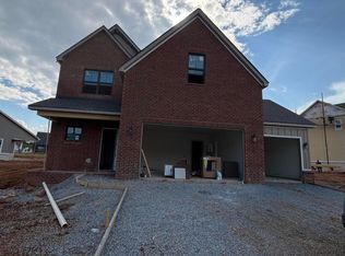 199 Poppy Pl, Lenoir City, TN 37772