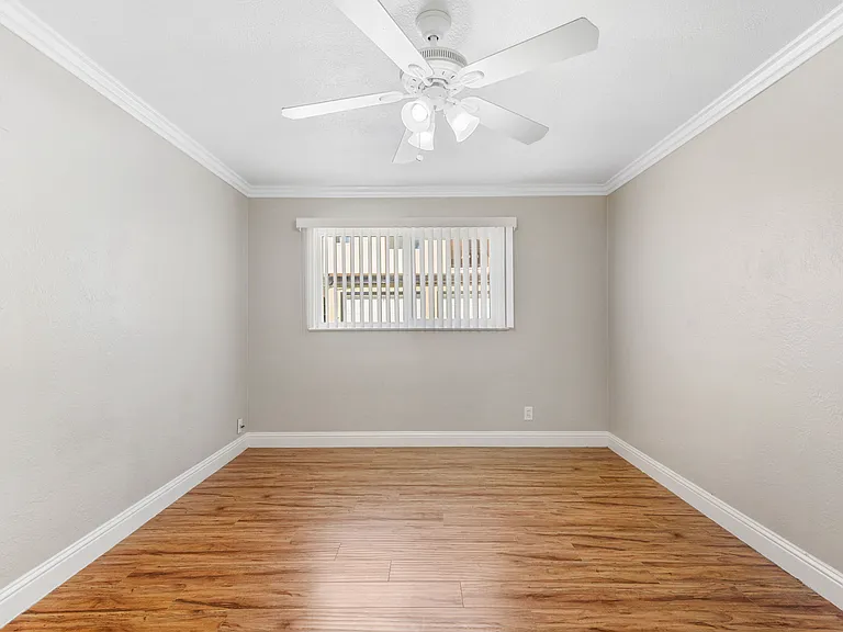 325 E William St #10 — Photo 4