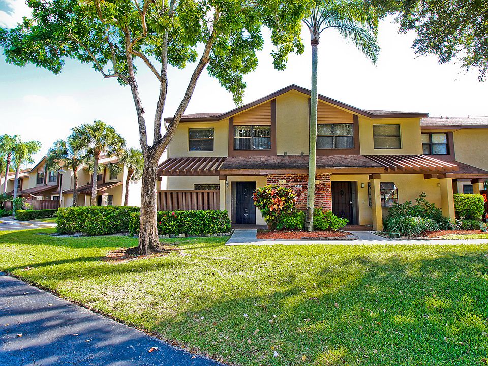 1st image of 3965 Cocoplum Cir #3689