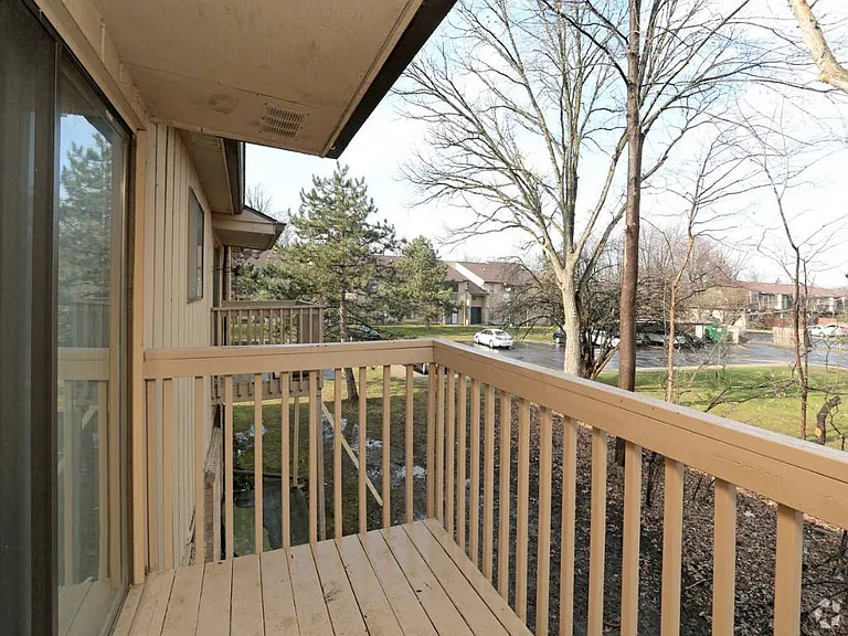 West Oaks — Photo 21