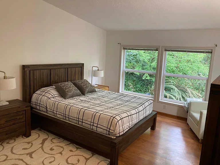 2040 S Shasta Loop — Photo 8
