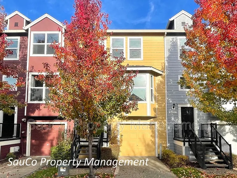20715 NW Painted Mountain Dr — Photo 1