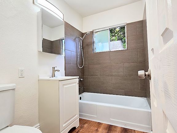 4th image of 3618 1/2 1st Ave #3624