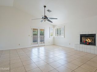 2610 W Chamberlain St, Tucson, AZ 85745
