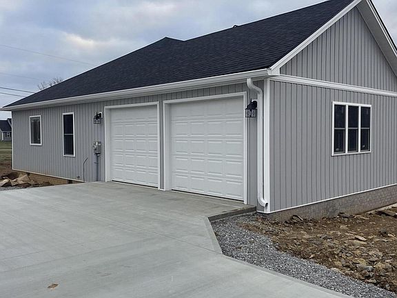 4th image of 920 Milward Dr
