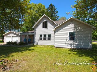 1124 S Division St, Whitehall, MI 49461