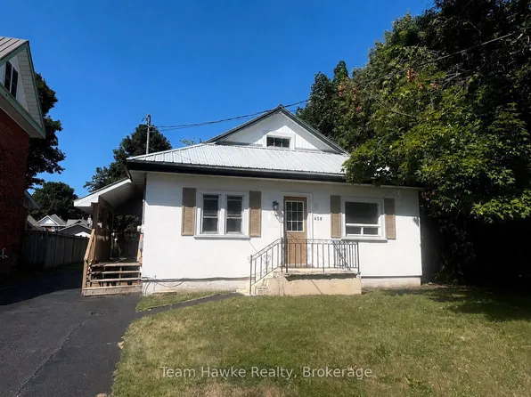 458 Russell St, Midland, ON L4R 3B3