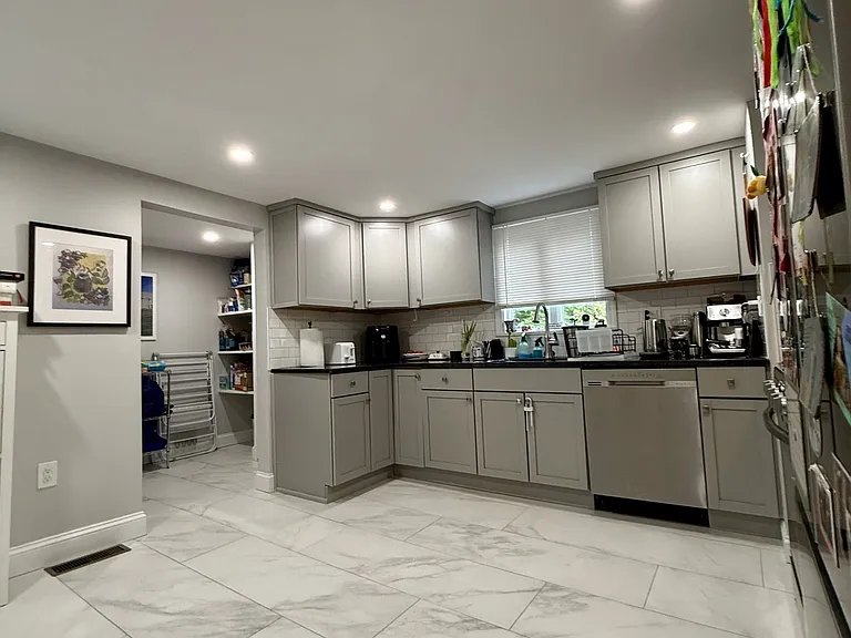 74 Seminole Ave — Photo 12